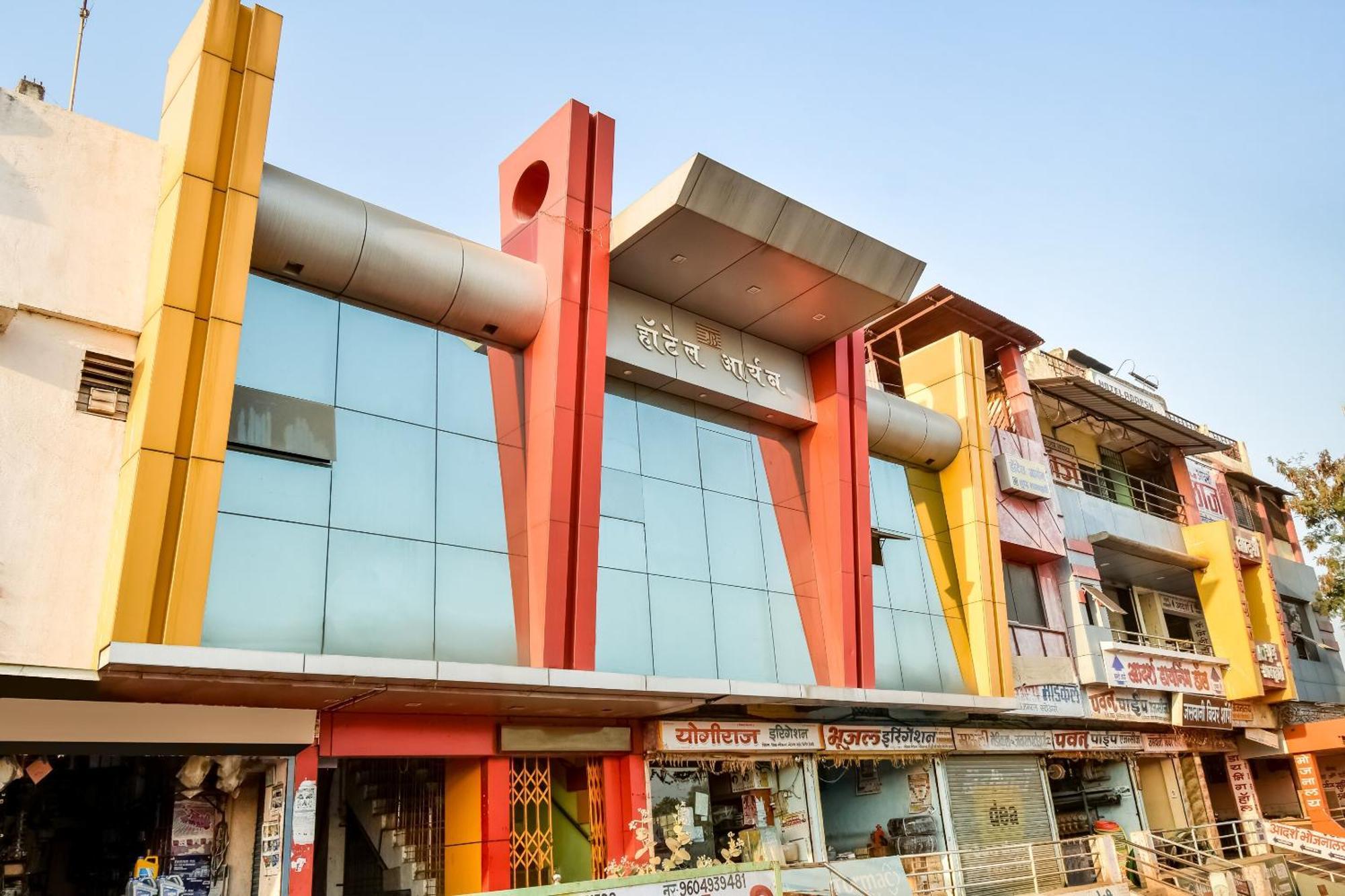 OYO 69828 Hotel Aryan Khāmgaon Buitenkant foto